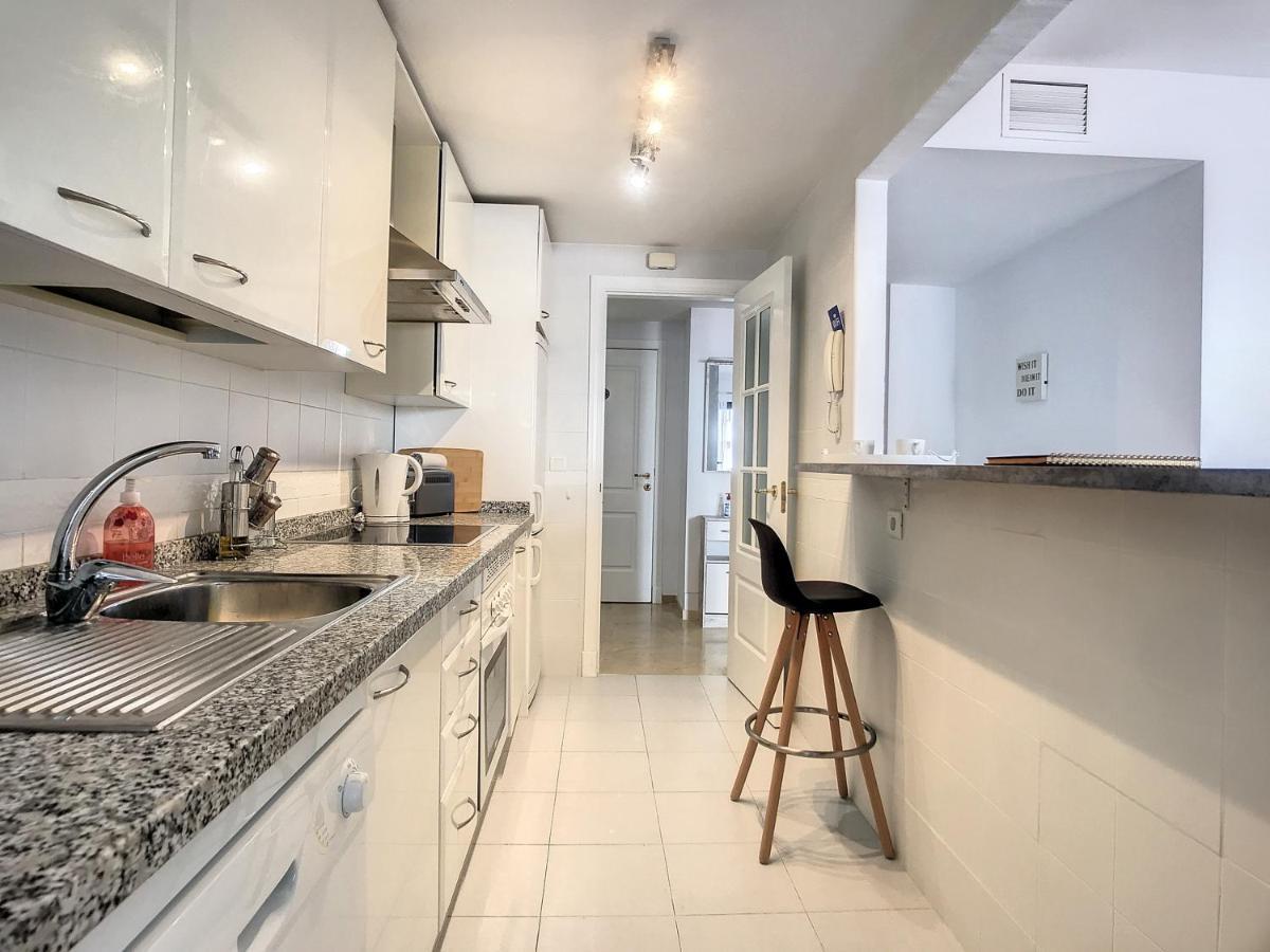 Apartment Duquesa Superb Seafront Marina Real Manilva